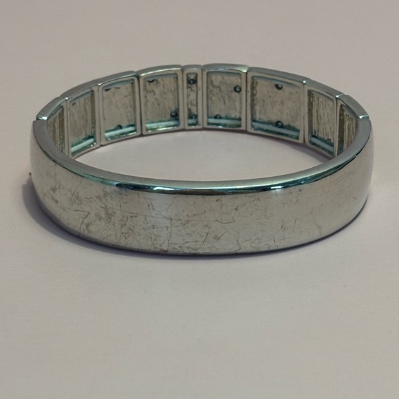 BCBGeneration Silver Tone Blue Crystal Stretch Bracelet - Picture 5 of 6